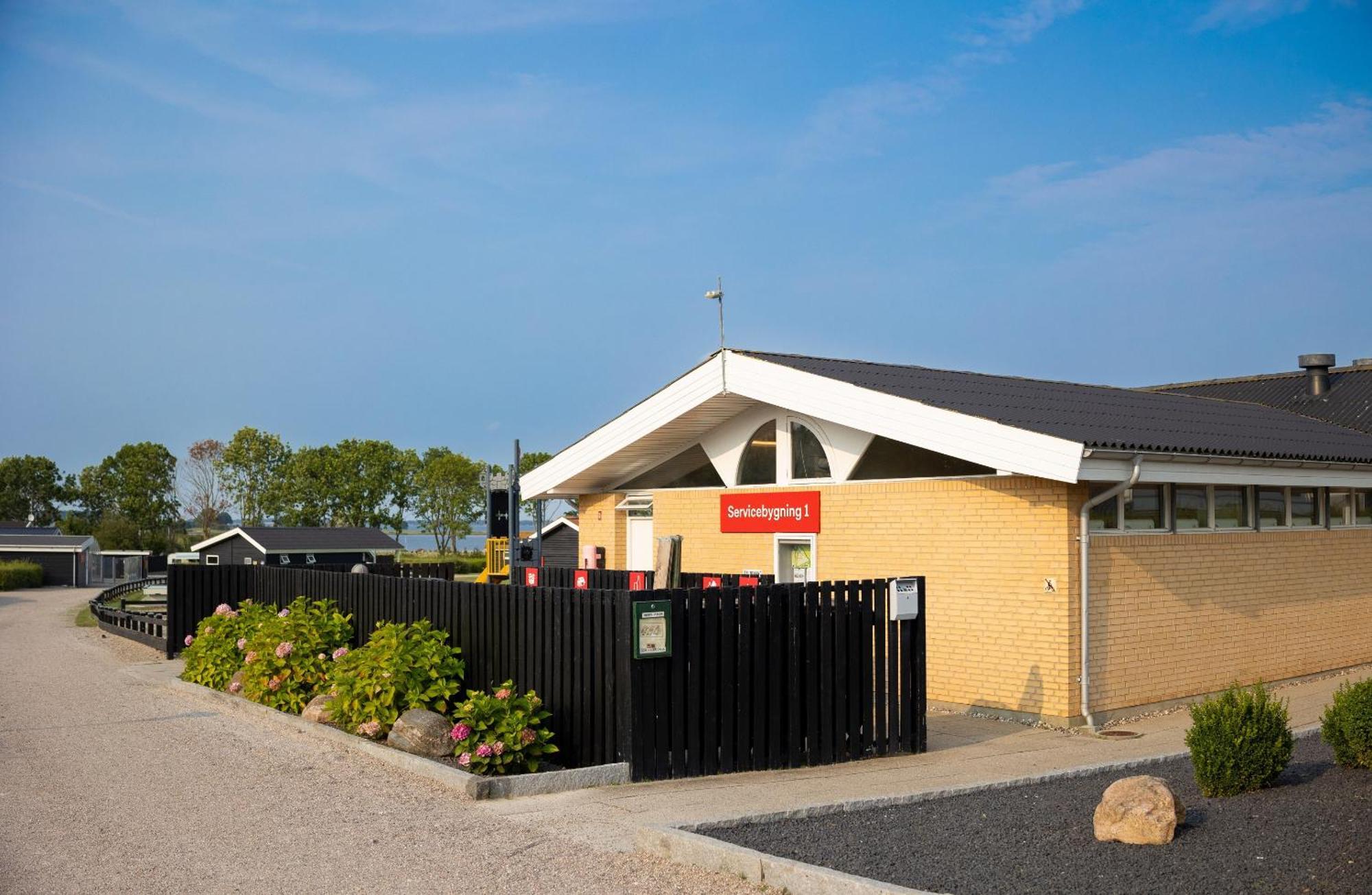 Hotel First Camp Holbaek Fjord Esterno foto