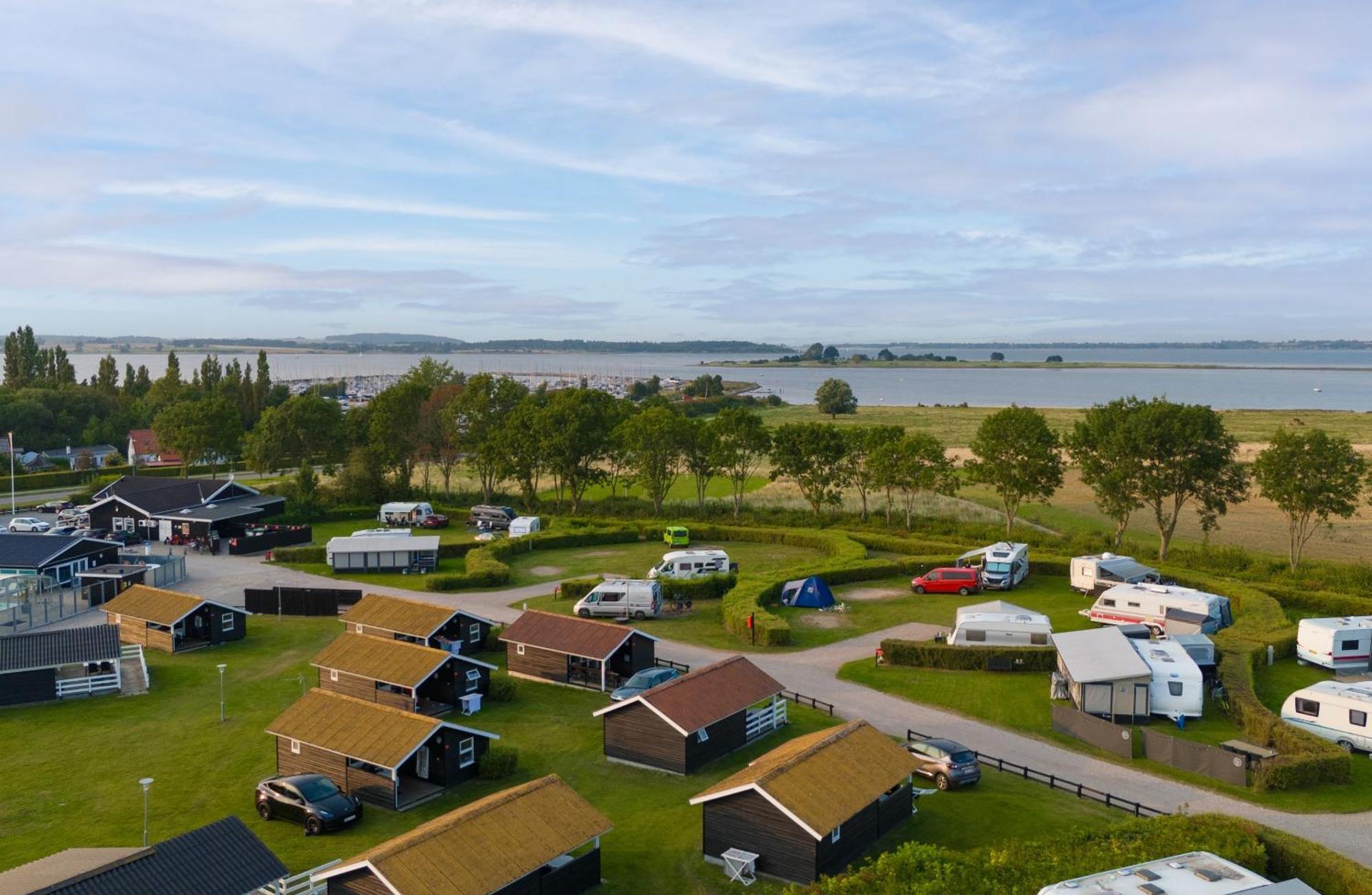 Hotel First Camp Holbaek Fjord Esterno foto